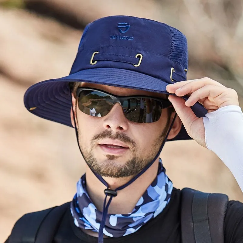 Bush Hat: Classic Outdoor Hat with Breathable Mesh
